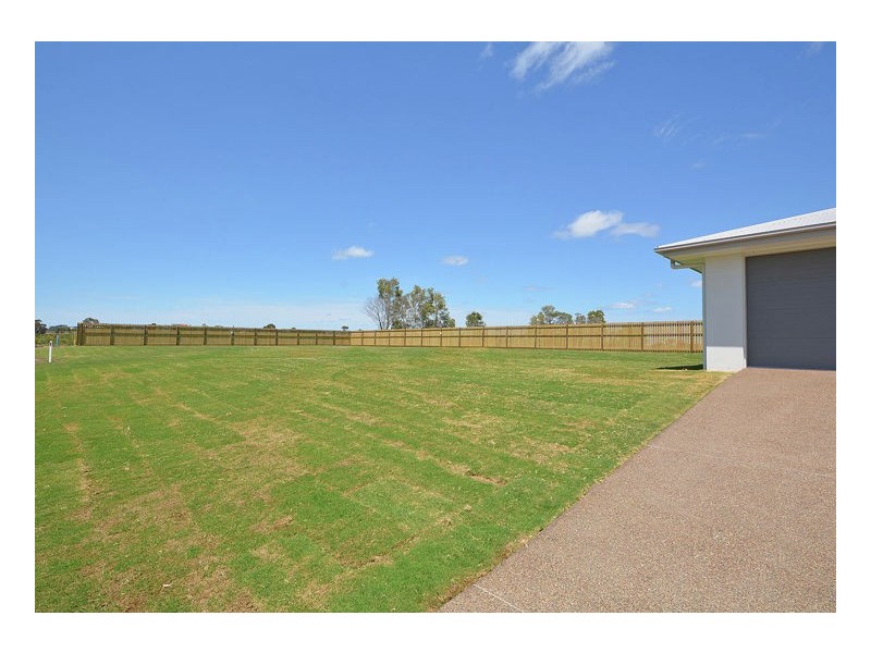 22 Mahalo Road, Booral QLD 4655