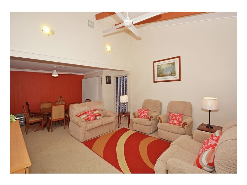25 Hayworth Street, Point Vernon QLD 4655