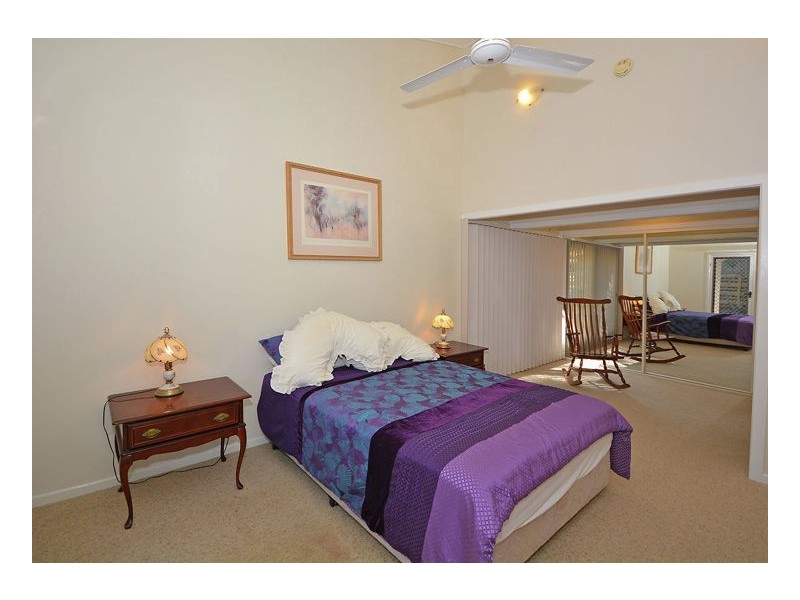 25 Hayworth Street, Point Vernon QLD 4655