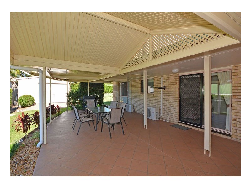 4 Nicholson Court, Urraween QLD 4655