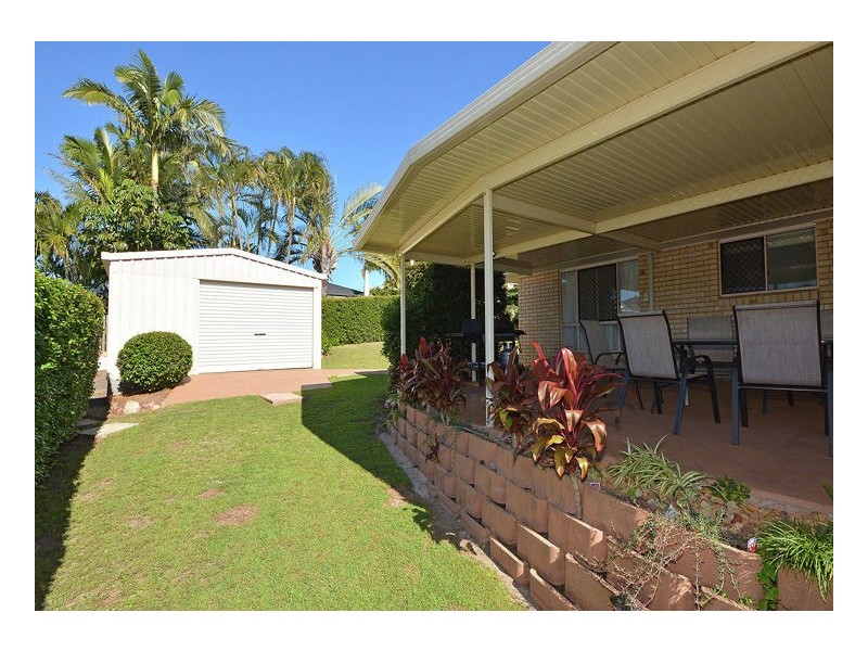 4 Nicholson Court, Urraween QLD 4655