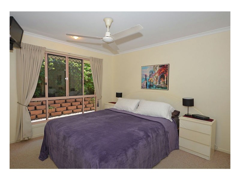4 Nicholson Court, Urraween QLD 4655