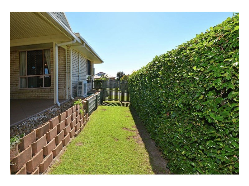 4 Nicholson Court, Urraween QLD 4655