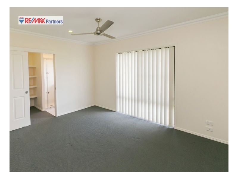 24 Bounty Circuit, Eli Waters QLD 4655