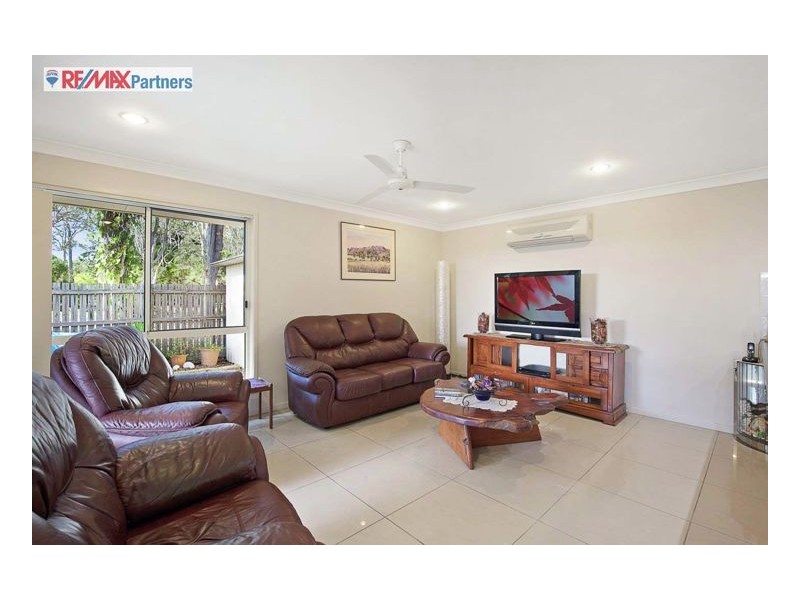 1/11 Daintree Drive, Urangan QLD 4655