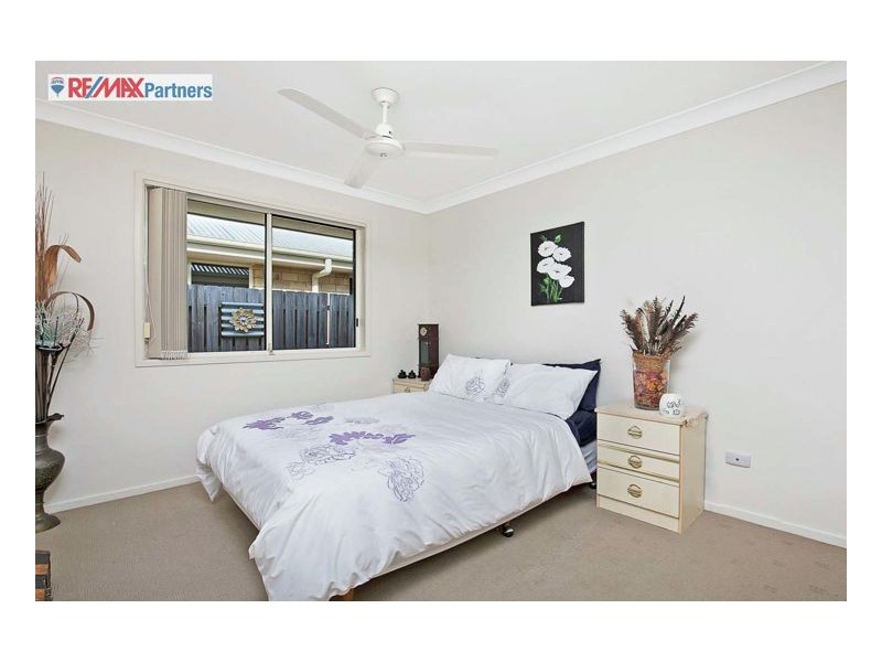 1/11 Daintree Drive, Urangan QLD 4655