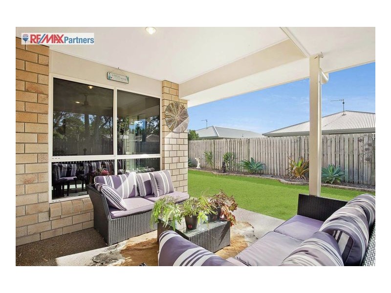 1/11 Daintree Drive, Urangan QLD 4655