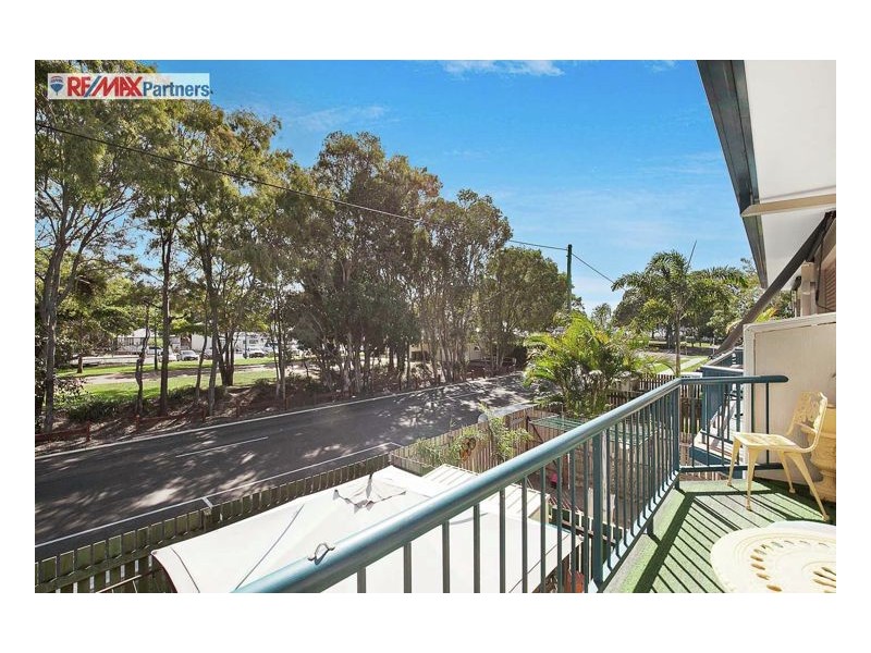 5/4 Pilot Street, Urangan QLD 4655