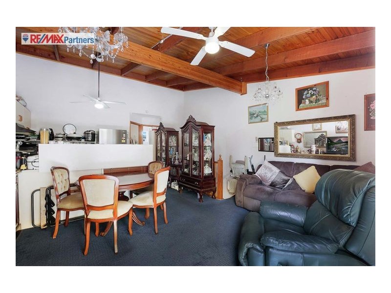 5/4 Pilot Street, Urangan QLD 4655