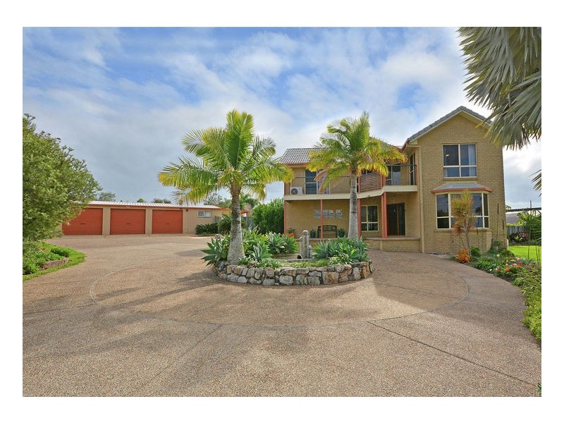 77 Straits Outlook, Craignish QLD 4655