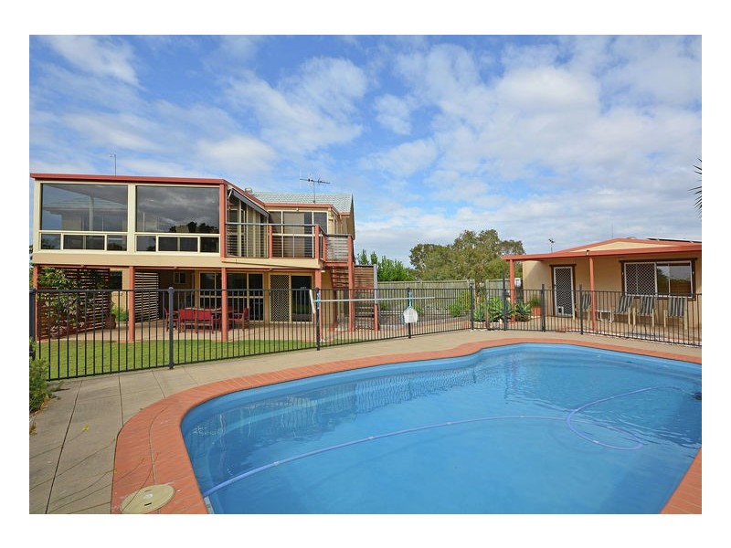 77 Straits Outlook, Craignish QLD 4655