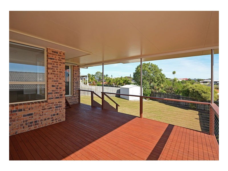 9 Faraday Court, Urraween QLD 4655
