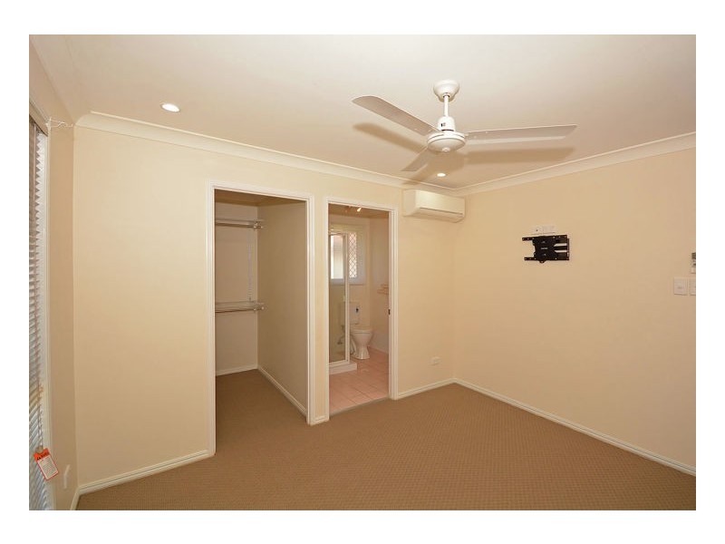 9 Faraday Court, Urraween QLD 4655