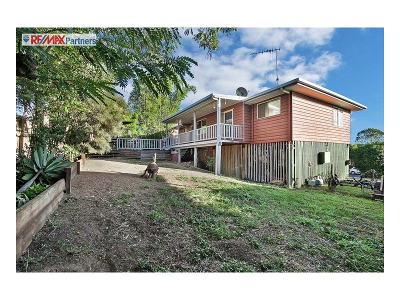 9 Byron Street, Scarness QLD 4655