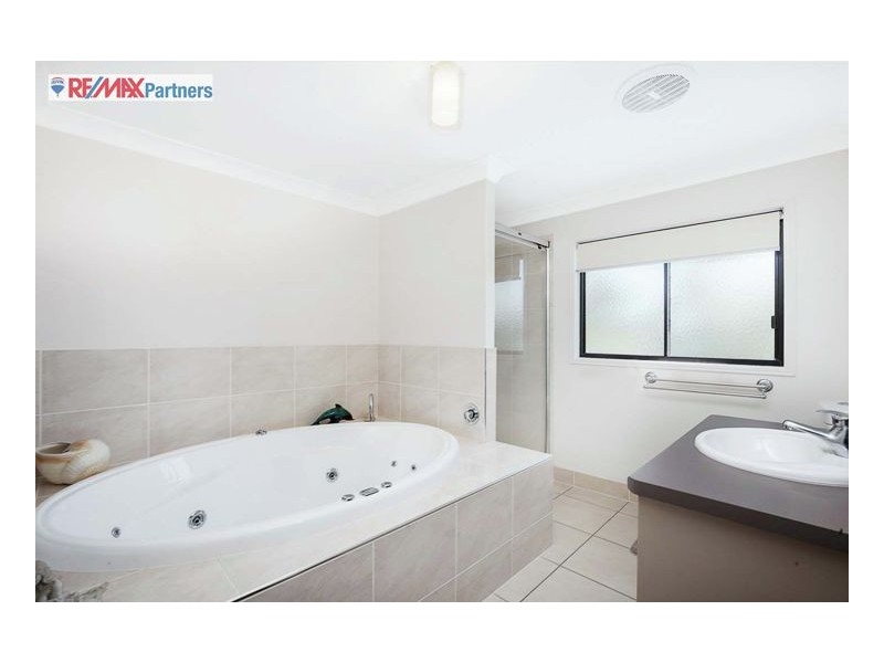 6 Russell Drive, River Heads QLD 4655