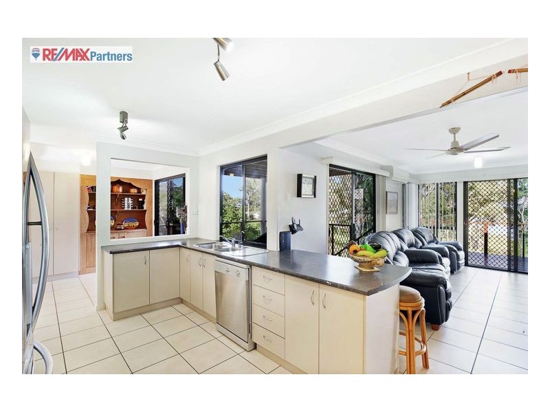 6 Russell Drive, River Heads QLD 4655