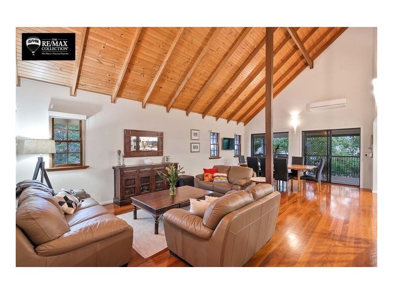 4 Balmoral Court, Urraween QLD 4655
