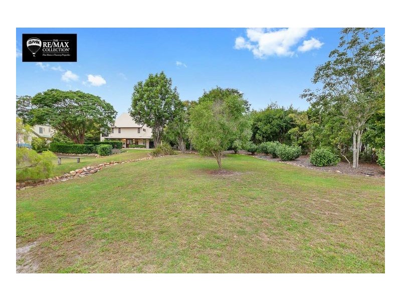 4 Balmoral Court, Urraween QLD 4655