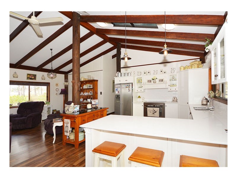 1737 Torbanlea Pialba Rd, Burgowan QLD 4659