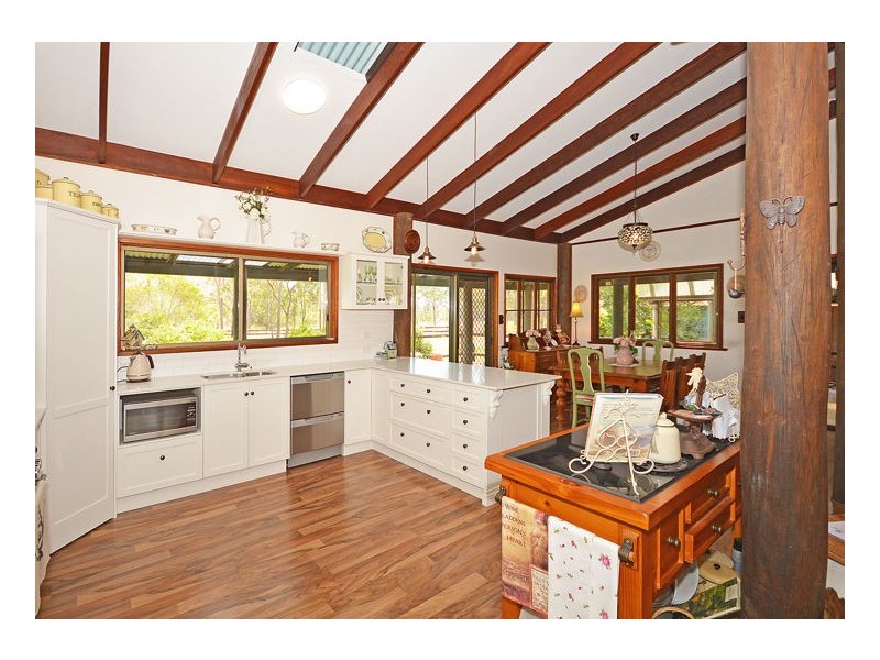 1737 Torbanlea Pialba Rd, Burgowan QLD 4659