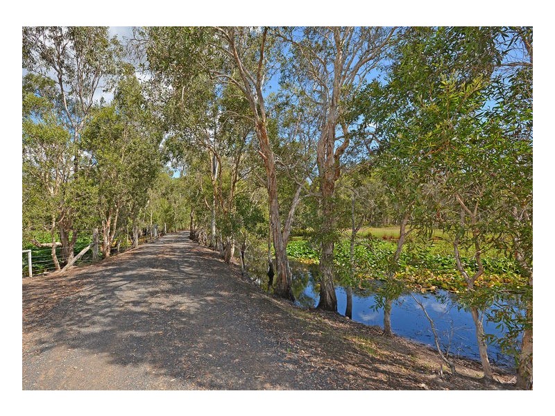 1737 Torbanlea Pialba Rd, Burgowan QLD 4659