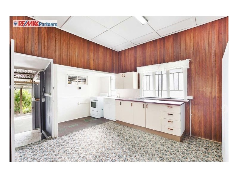 6 Martha Street, Howard QLD 4659