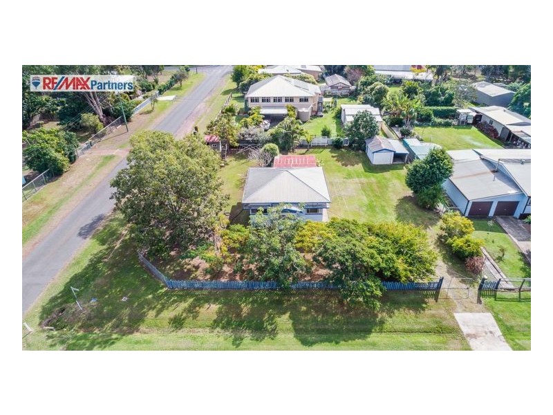 6 Martha Street, Howard QLD 4659