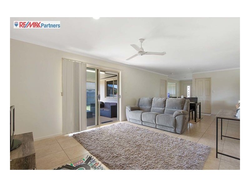 79 Endeavour Way, Eli Waters QLD 4655