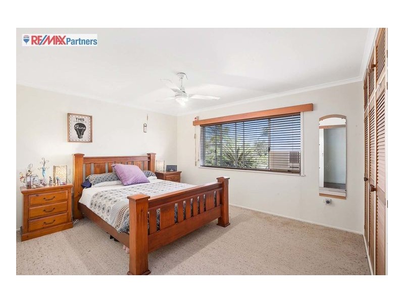 12 Ripley Avenue, Pialba QLD 4655