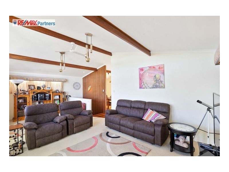 12 Ripley Avenue, Pialba QLD 4655