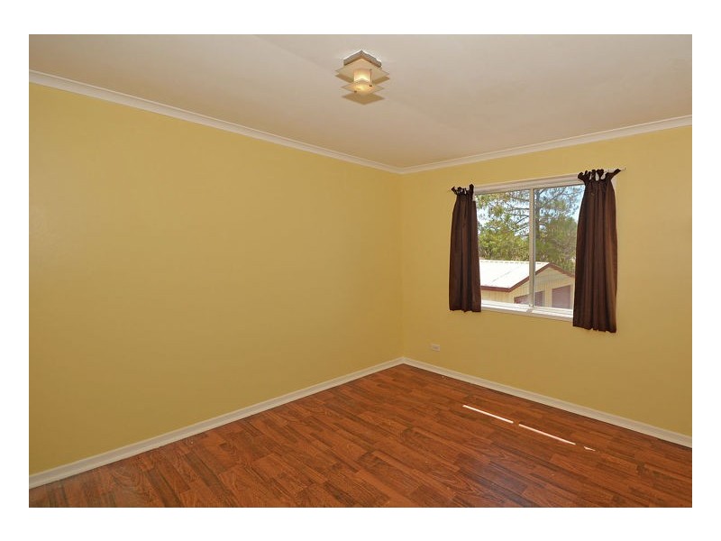 11 Hayworth Street, Point Vernon QLD 4655