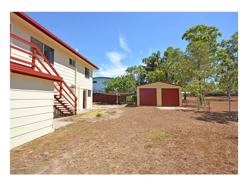 11 Hayworth Street, Point Vernon QLD 4655