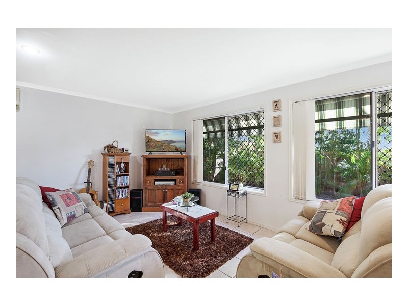 106 Denmans Camp Road, Torquay QLD 4655