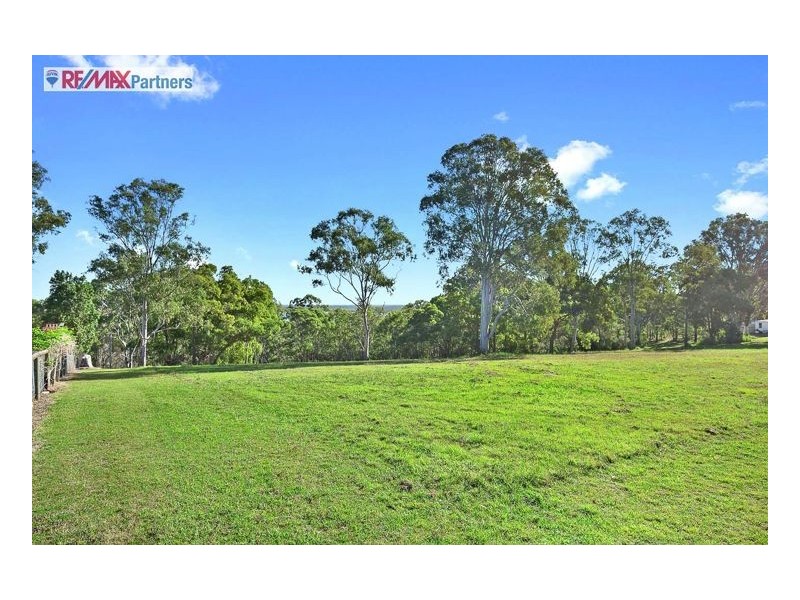 96 Ariadne Street, River Heads QLD 4655