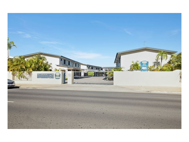 2/56-58 Main Street, Pialba QLD 4655