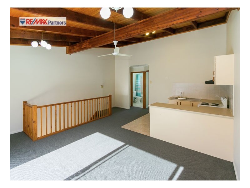 12/4 Pilot Street, Urangan QLD 4655