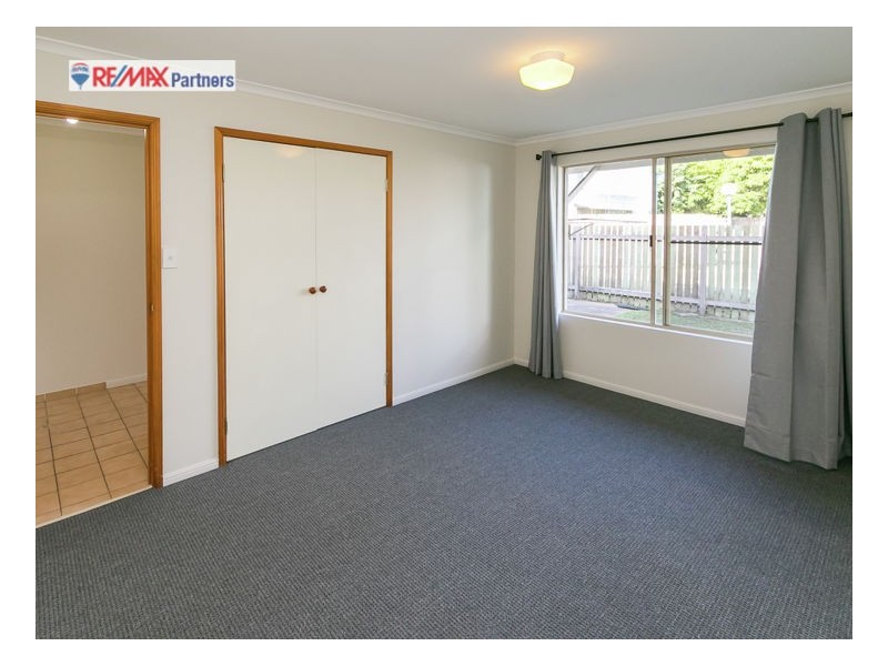 12/4 Pilot Street, Urangan QLD 4655