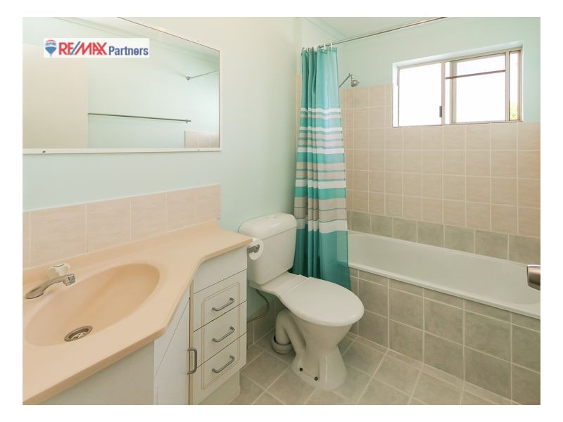 12/4 Pilot Street, Urangan QLD 4655