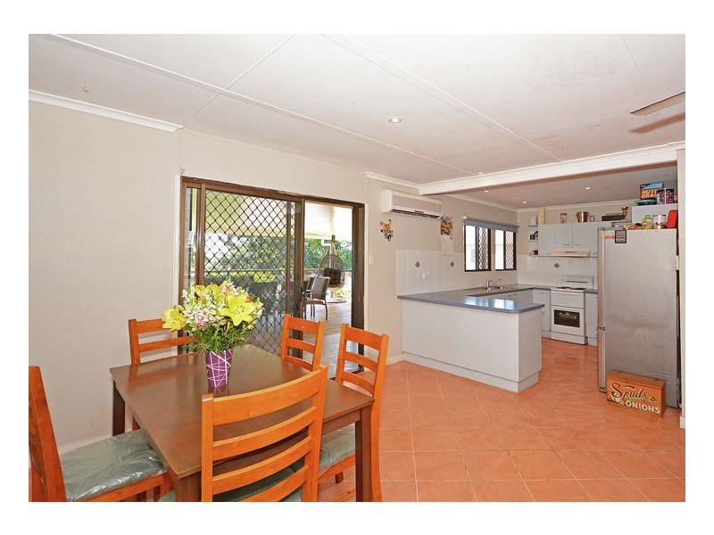 15 Jacobsen Outlook, Urraween QLD 4655