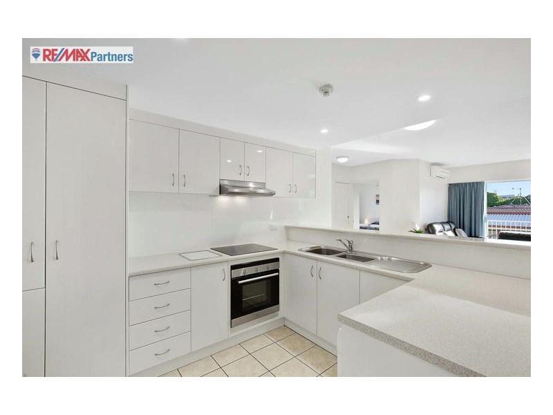 27/397 Esplanade, Torquay QLD 4655