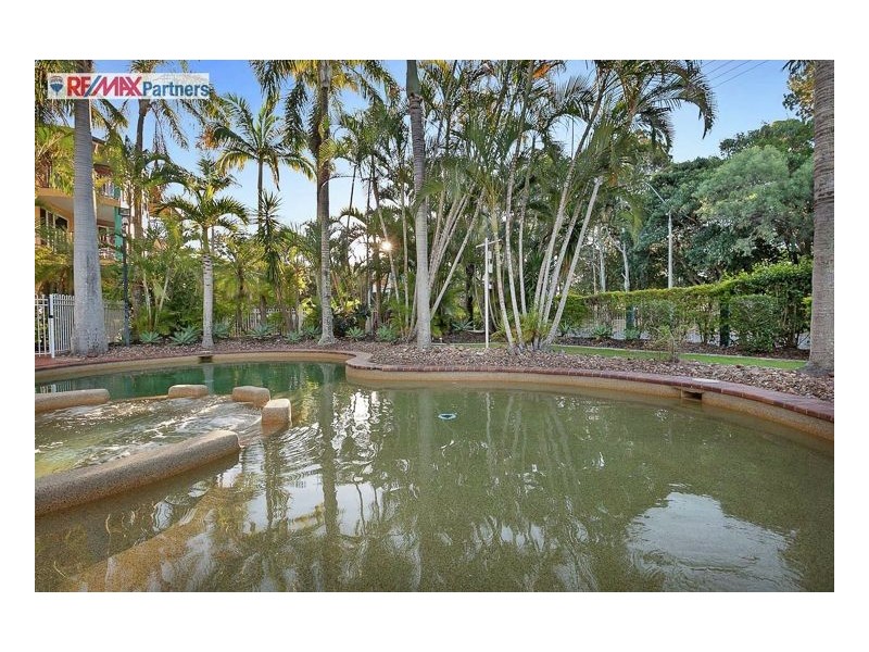 27/397 Esplanade, Torquay QLD 4655
