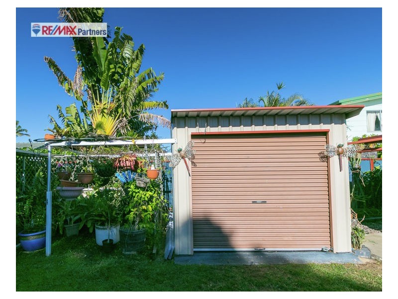 10 Gibbs St, Urangan QLD 4655