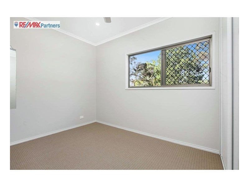 94 Boundary Road, Urangan QLD 4655