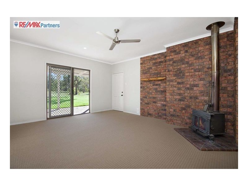 94 Boundary Road, Urangan QLD 4655