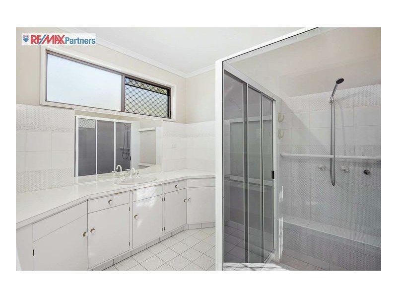 94 Boundary Road, Urangan QLD 4655