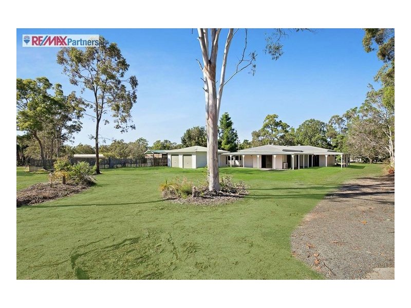 94 Boundary Road, Urangan QLD 4655