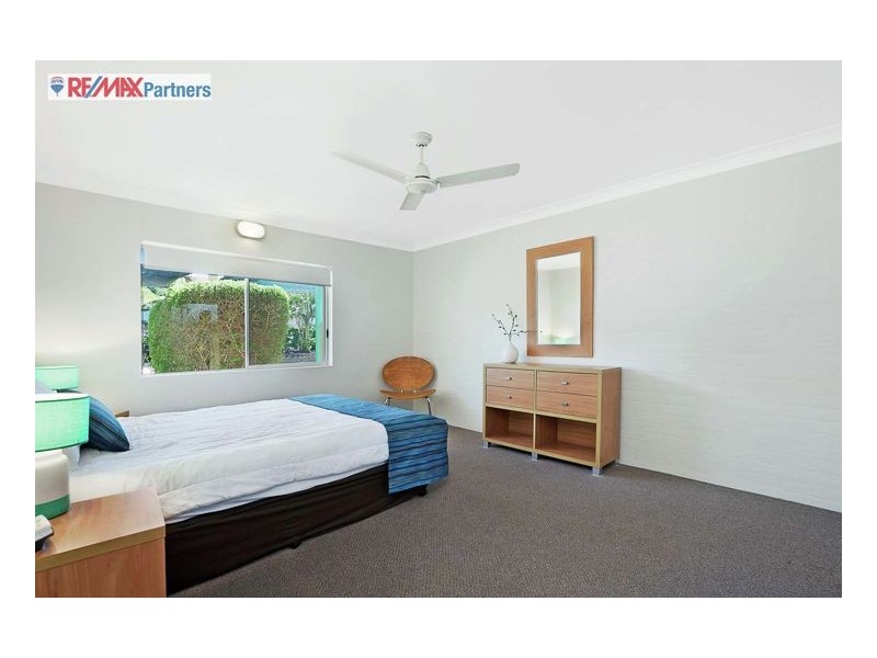 2/13-15 Ann Street, Torquay QLD 4655
