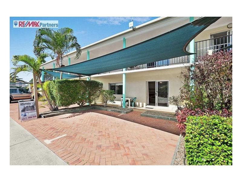 2/13-15 Ann Street, Torquay QLD 4655
