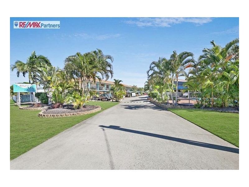 2/13-15 Ann Street, Torquay QLD 4655