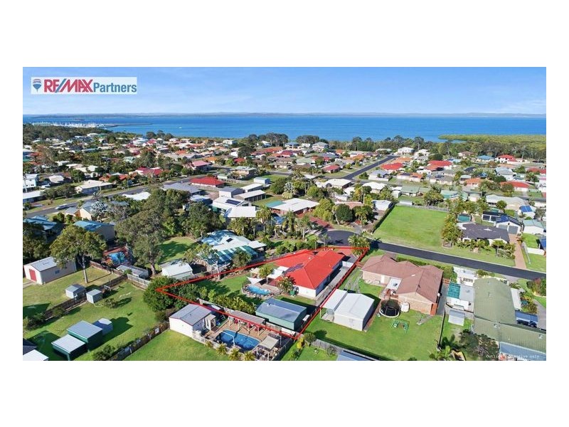 12 Merrilyn Court, Urangan QLD 4655